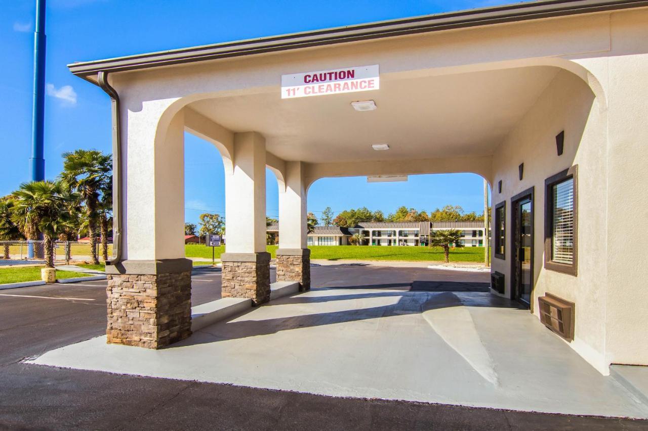 Americas Best Value Inn Perry Exterior photo